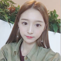 想起你给我的温柔 为你烽火戏诸侯 想打你一顿 也想抱抱
