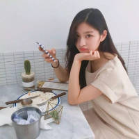 林北酱. 回忆，仿佛一张时光隧
