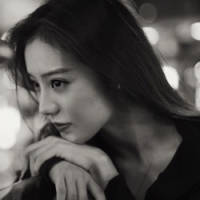 浪漫无处消磨，无聊伴