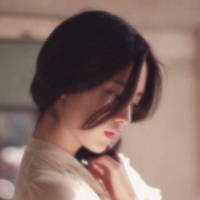 笙 ： 爱意在夜里翻墙 想不负此生真的很难。