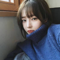 大仙er：后来遇到喜欢的人也摇摇头说算了 也许是我不重要，才会