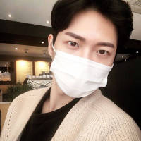 我不介意孤独比爱你舒服 你别等我 我也在等别
