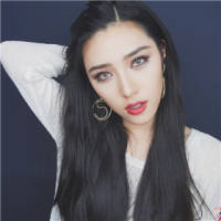 人云亦云 拥抱是最疏远的姿势，