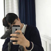 他喜欢猫也喜欢狗就是不喜欢你 值不值得我不懂，可是