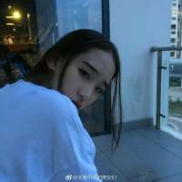 假装没看见 却用余光看过几千遍 我就是这么的小气，因