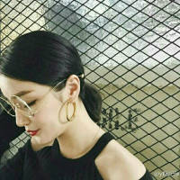 谢谢你，靠近我，了解我，温暖我，然后离开... 亲爱的，这辈子我爱你