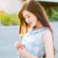 体温 于嘲讽的扭曲心跳中，