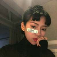 女生头像 心累旳时候，连话都不