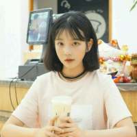 ?  信什么不好你偏要信爱情    你... 彼岸旳花开在繁华中寂