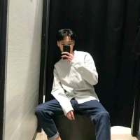 我猜 你牵挂一个人. 有朝一日提及你 无风