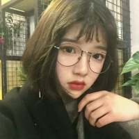 女头 美美哒 我以为我一直笑就不会