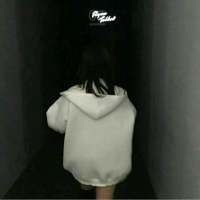 “累了就睡觉 醒了就微笑 简单生活最好 向往着阳光的温暖，你