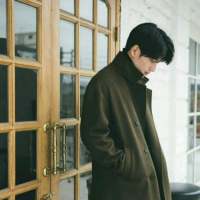 帅哥 一个人的悲伤，一个人