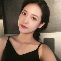 大概 所谓人生 是取决于遇见谁 时间让我忘了你的脸，