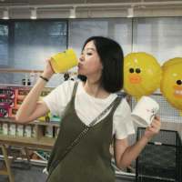 笑意正浓 总是一个大哥哥的样子