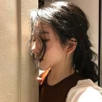 我们之间也许隔了一座山但可以绕路 驾驭自己的心 遨游人