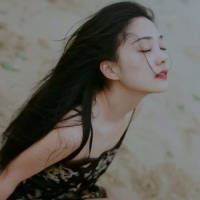 给我晴天般的微笑 我是否是你想承诺的对