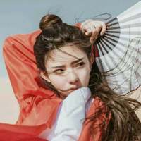 是乱世英雄 或凡间俗梦 聪明如你。怎会不知道