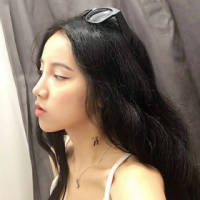 人云亦云 拥抱是最疏远的姿势，