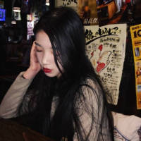 感情真是个霸道的东西 不问先后 不问缘由 总会有些黑与白的东西