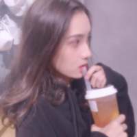 在每一个你看不见的日子里 我都在暗自思念 无止境的宠溺我只对你