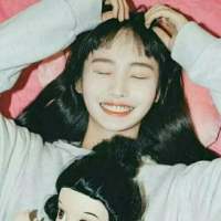 女头 | 一头撞进风里，像撞进什么人怀里。... 短亭白袖舞乱惊枝相思
