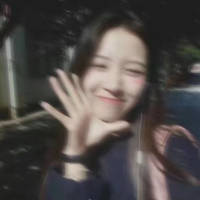 做人不要太消极，生活还是很美好的 白以为有点资本就装逼