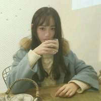 原谅我有点笨拙的少女心 不敢恋人，不甘朋友。