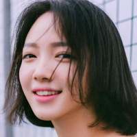 短发女生 忠言逆耳利于行， 良