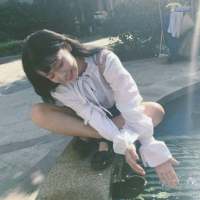 “得到不想要 想要得不到” 同龄的女生总比男生成