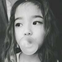 ?      聪明的女孩 吻而不爱 听而不... 经常逛个性的姑娘都是