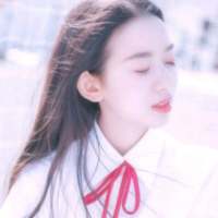 谁还记得第一个让自己喜欢到疯掉的人 如果让你在LOL和我