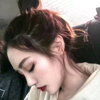 老婆，快接住新头像，比心心 我是你无奈的选择却不