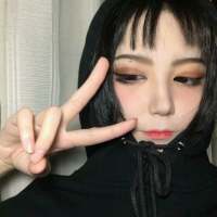 你的胆量来自于你有多少钱. 他只不过送了你一朵枯