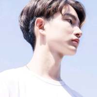 什么使你难过 感情还是生活 本来单纯的友谊就是被