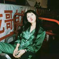张国荣说 男也好 女也好 我中意就好 我想深拥你陪你走任何