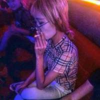 想找一个在我快乐时可