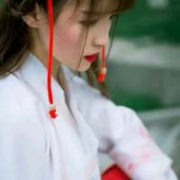 没有多温暖，没有很难过也没有很快乐 锁上美好的门扉，走入