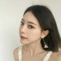 江南月：风光尽在你眼里 可恨的是现实不是童话