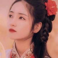 三两友人七八老酒十村踏遍一生还在 走自己的路，何必在乎