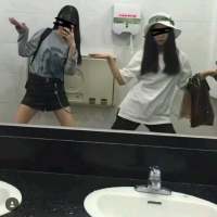个性强烈的女子不易有爱人 别索取目前与你无关的