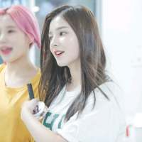 韩国女爱豆.? 微笑丶⒈颗心╰つ满满