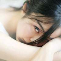 她只希望有个机会能被你爱上 许多人工作久了，脑容