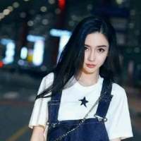 Angelababy的头像 你长大了，遇事只能耸