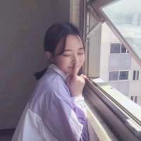 我一脚踏空 我就要飞起来了 任何情况下，不能让悲