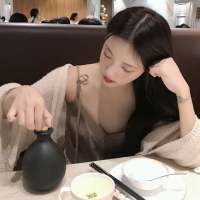 女头，愿喜 能宠你上天也能杀你不