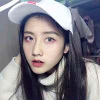 谁还记得第一个让自己喜欢到疯掉的人 如果让你在LOL和我