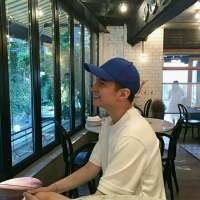 “坚持喜欢一个人就像葛优躺 旁人都觉得好... 不念，这是最后的沉默