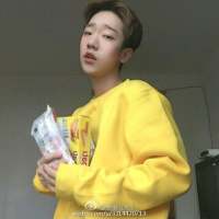 “坚持喜欢一个人就像葛优躺 旁人都觉得好... 不念，这是最后的沉默