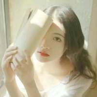 "这世界上最好的爱情 并不是才子配佳... 我傻傻得等你回我信息